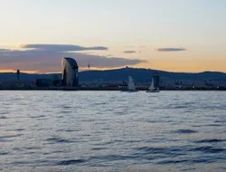 Barcelona: Eco Catamaran Sunset Tour + Live Music